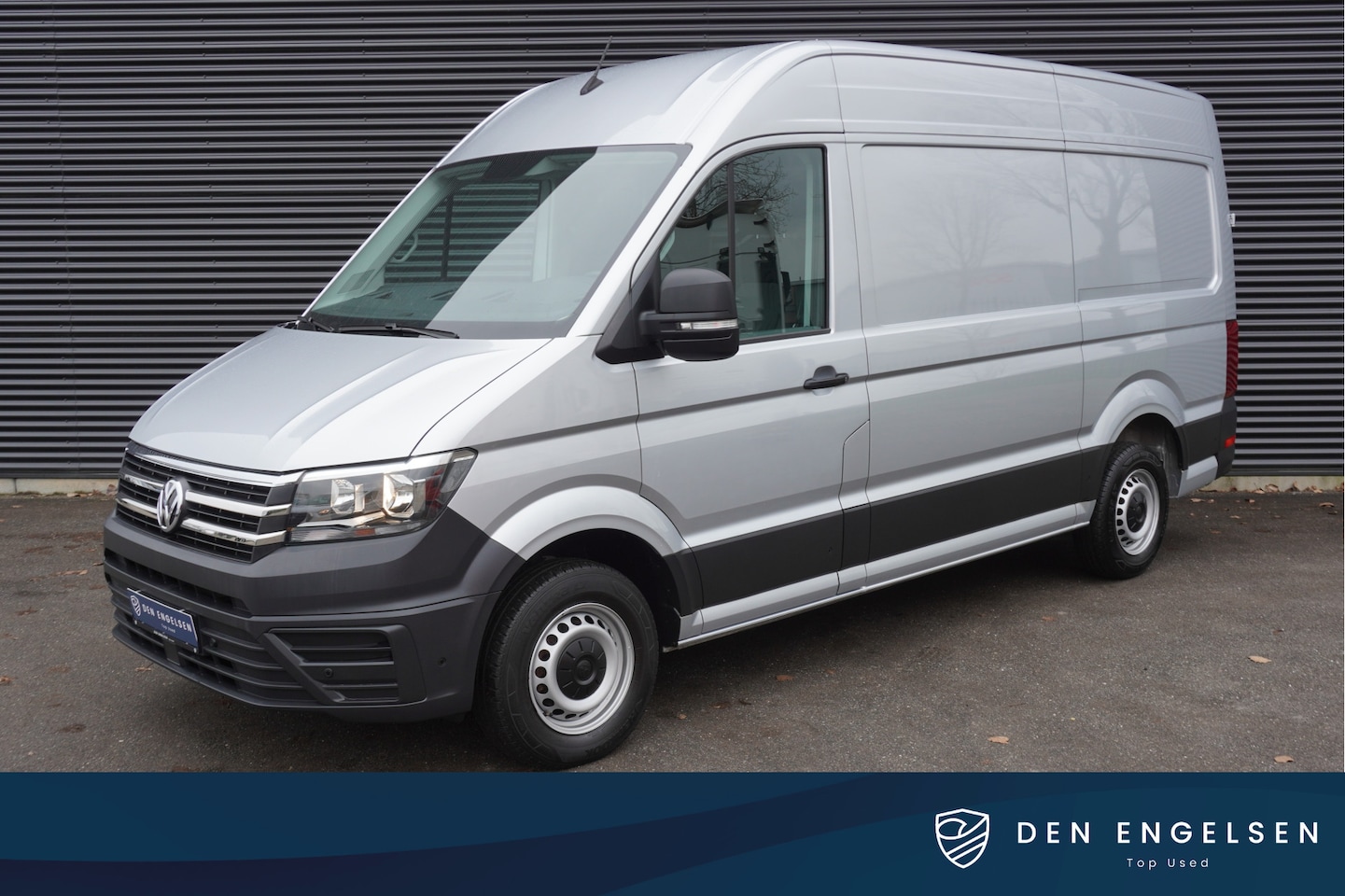 Volkswagen Crafter - 140pk Automaat L3H3/L2H2 Apple carplay Camera Stoelverwarming Airco Parkeersensoren - AutoWereld.nl