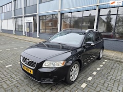 Volvo V50 - 2.4 D5 Summum Automaat
