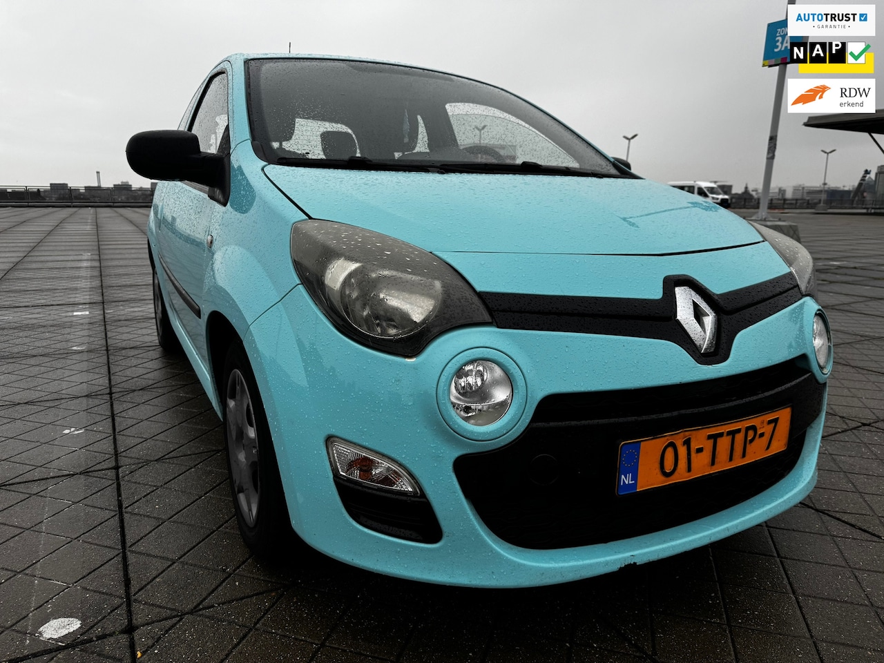 Renault Twingo - 1.2 16V Authentique CRUISECONTROL NAP - AutoWereld.nl
