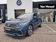 Volkswagen Tiguan - 1.4 TSI eHybrid R-Line Business | LEER | PANO-SCHUIFDAK | TREKHAAK | IQ LIGHT | STOEL-STUU