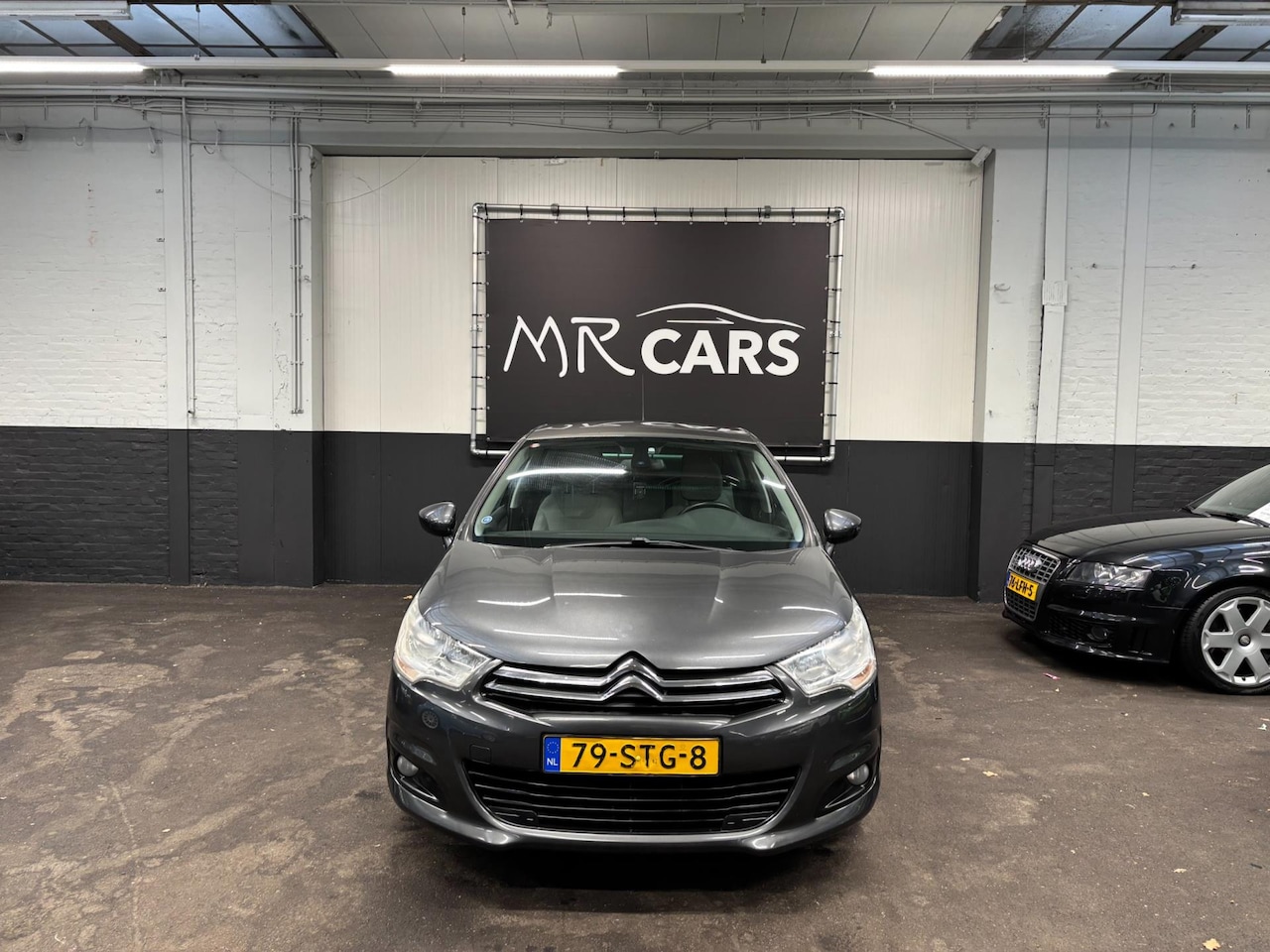 Citroën C4 - 1.6 e-HDi Tendance EGS Airco/Cruise Control - AutoWereld.nl