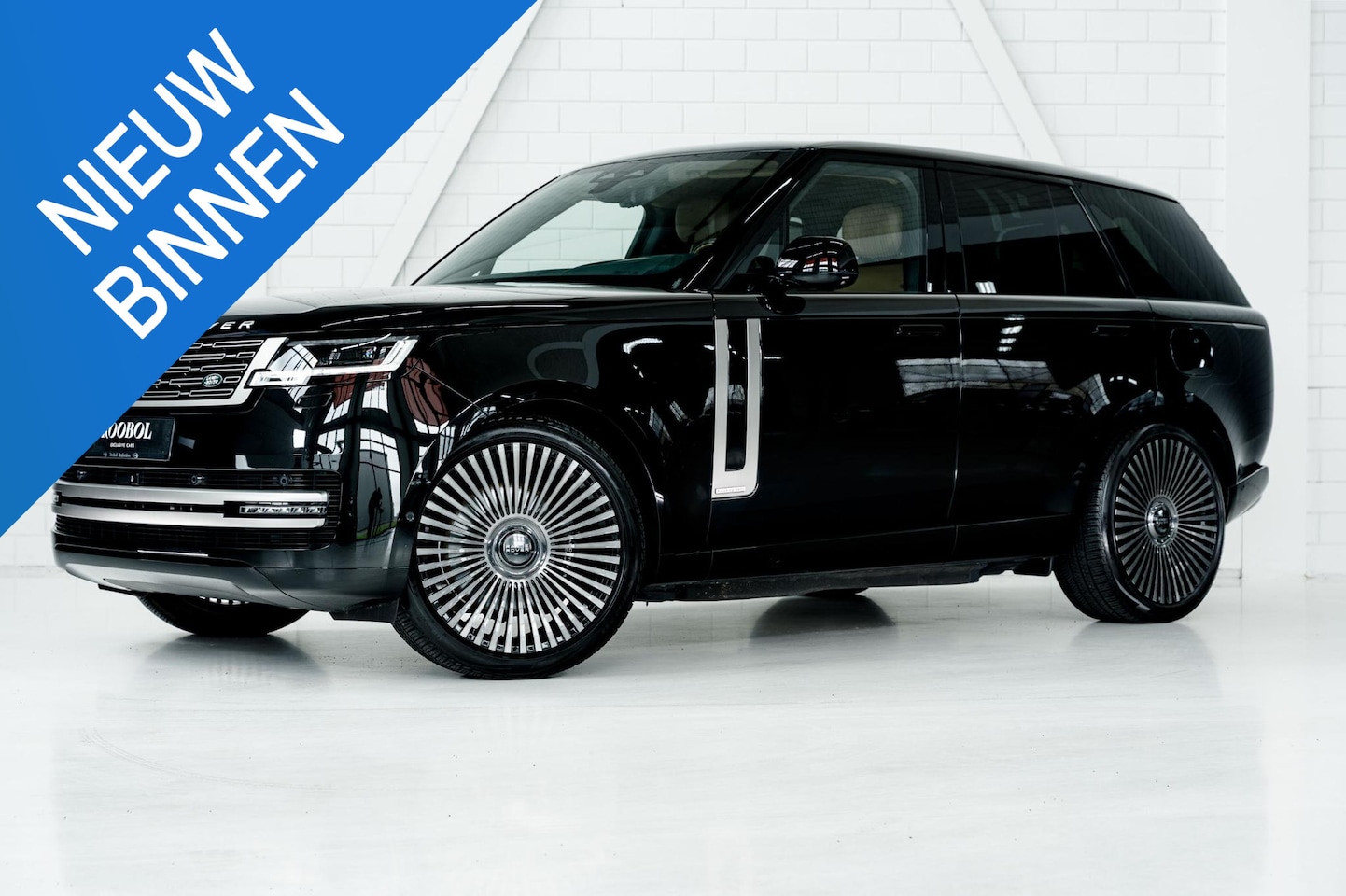 Land Rover Range Rover - 3.0 P550e Autobiography PHEV | Massage | Panoramadak | Head-up Display | - AutoWereld.nl