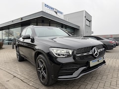 Mercedes-Benz GLC-klasse - 300e 4MATIC Business Solution AMG Pano-Dak | Camera | Keyless | Night |