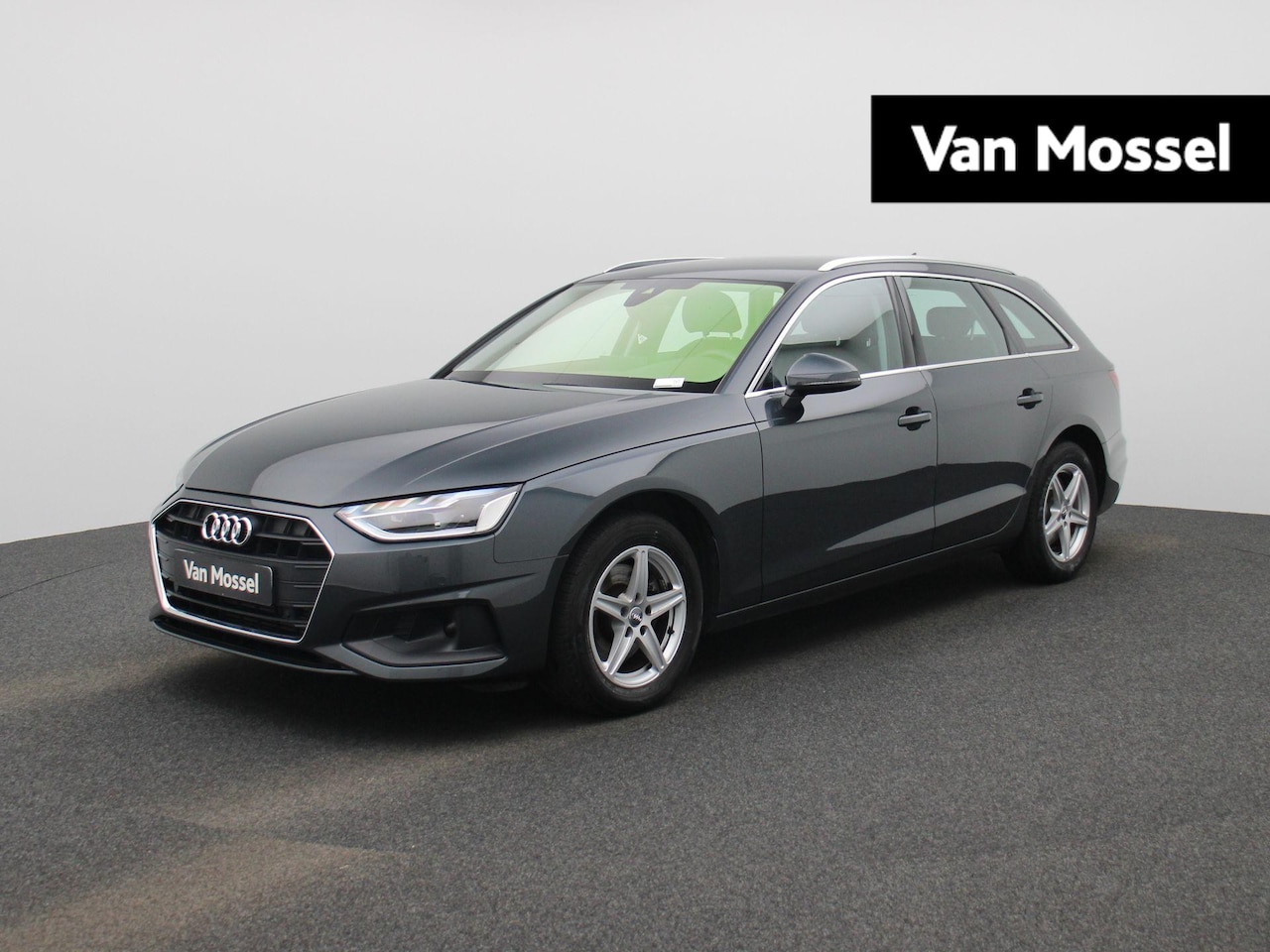 Audi A4 Limousine - 35 TFSI Business Edition | AUTOMAAT | ACHTERUITRIJCAMERA | ELEKTRISCHE KOFFERKLEP | APPLE - AutoWereld.nl