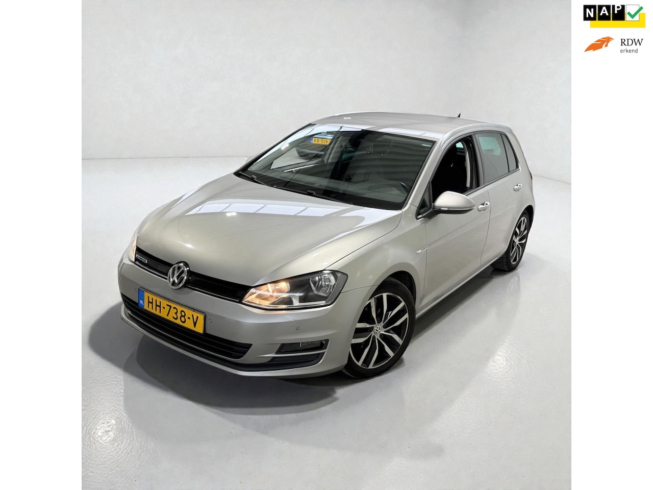 Volkswagen Golf - 1.0 TSI Business Edition Connected nwe apk - AutoWereld.nl