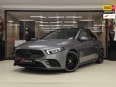 Mercedes-Benz A-klasse - 200 AMG NAP/PANO/KEYLESS/CARPLAY/SFEER/VOL