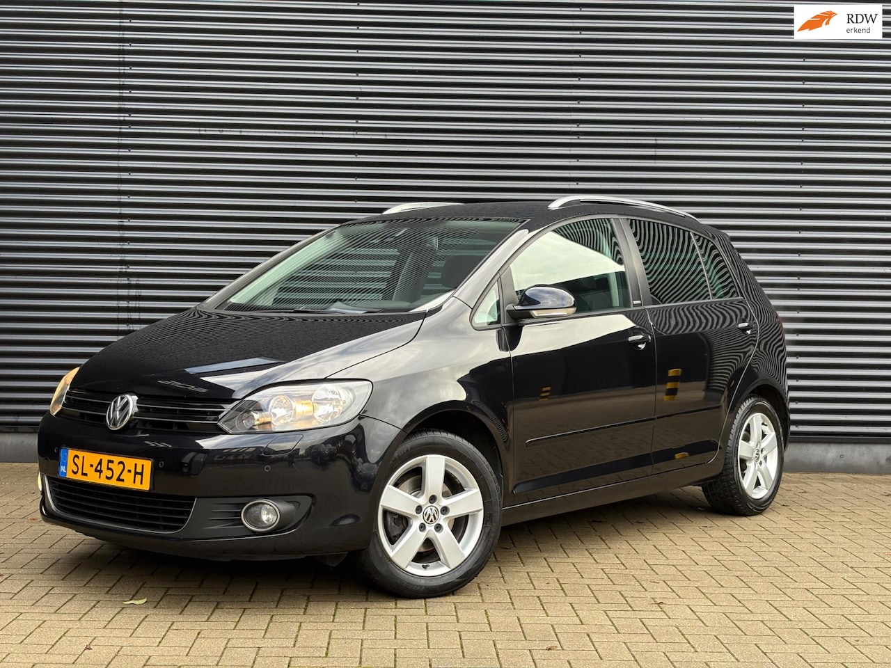 Volkswagen Golf Plus - 1.2 TSI Highline BlueMotion NWE APK| RIJKLAAR | CLIMA | STOELVERWARMING - AutoWereld.nl