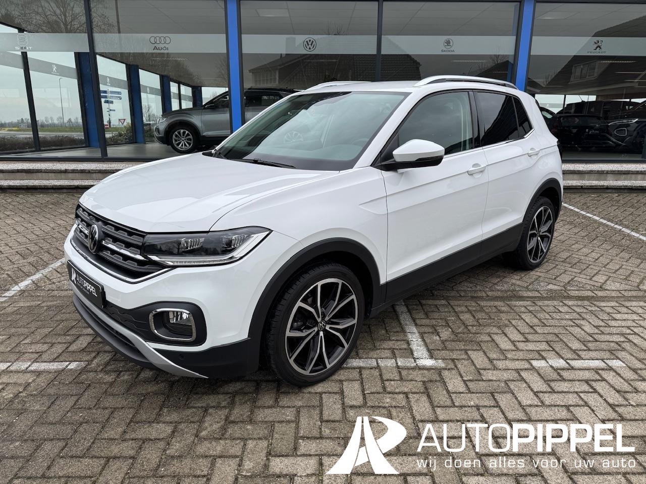 Volkswagen T-Cross - 1.5 TSI Style | DSG | Navi | Camera | App-conn. | Trekhaak | LED - AutoWereld.nl
