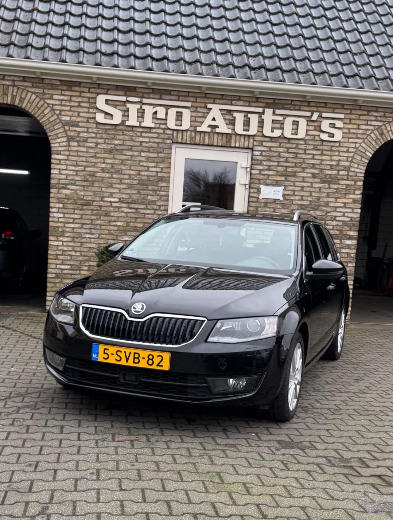 Skoda Octavia Combi - 1.4 TSI Greentech Elegance Businessline Bj 2013 Zeer Nette auto - AutoWereld.nl