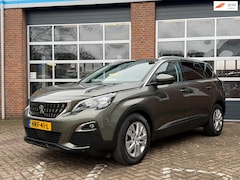 Peugeot 5008 - 1.2 PureTech Automaat, 7 persoons, navi, cruise, PDC
