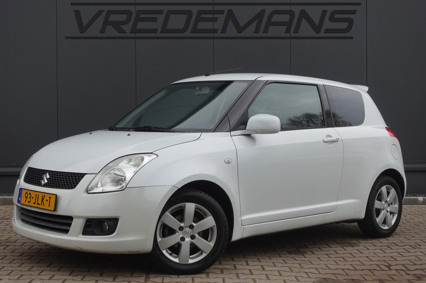 Suzuki Swift - 1.3 Bandit 1.3 Bandit - AutoWereld.nl