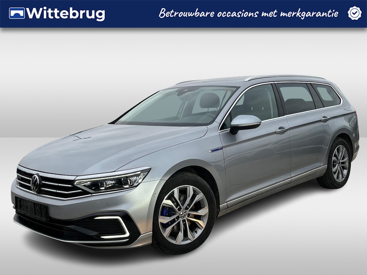 Volkswagen Passat Variant - 1.4 TSI PHEV 218PK DSG GTE Business / Trekhaak / Matrix Led / 17'' LMV / VW - AutoWereld.nl