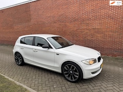 BMW 1-serie - 116i Introduction Airco Stoelverw 18inch