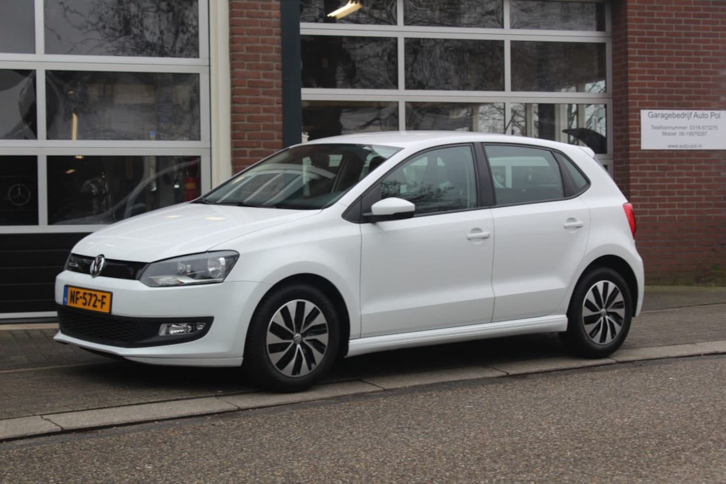 Volkswagen Polo - 1.0 BLUEMOTION  TREKHAAK / CC / LMV - AutoWereld.nl