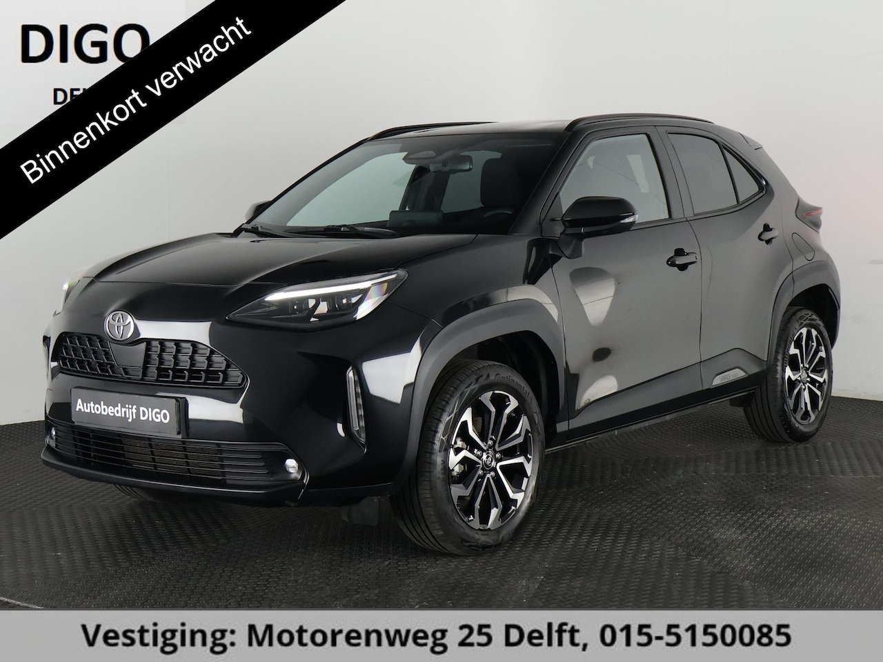 Toyota Yaris Cross - 1.5 HYBRID DYNAMIC LUXERY BIJNA 2025 GARANT 12-'34 PDC V+A. BLIND SPOT. STUUR/STOELVERWARM - AutoWereld.nl