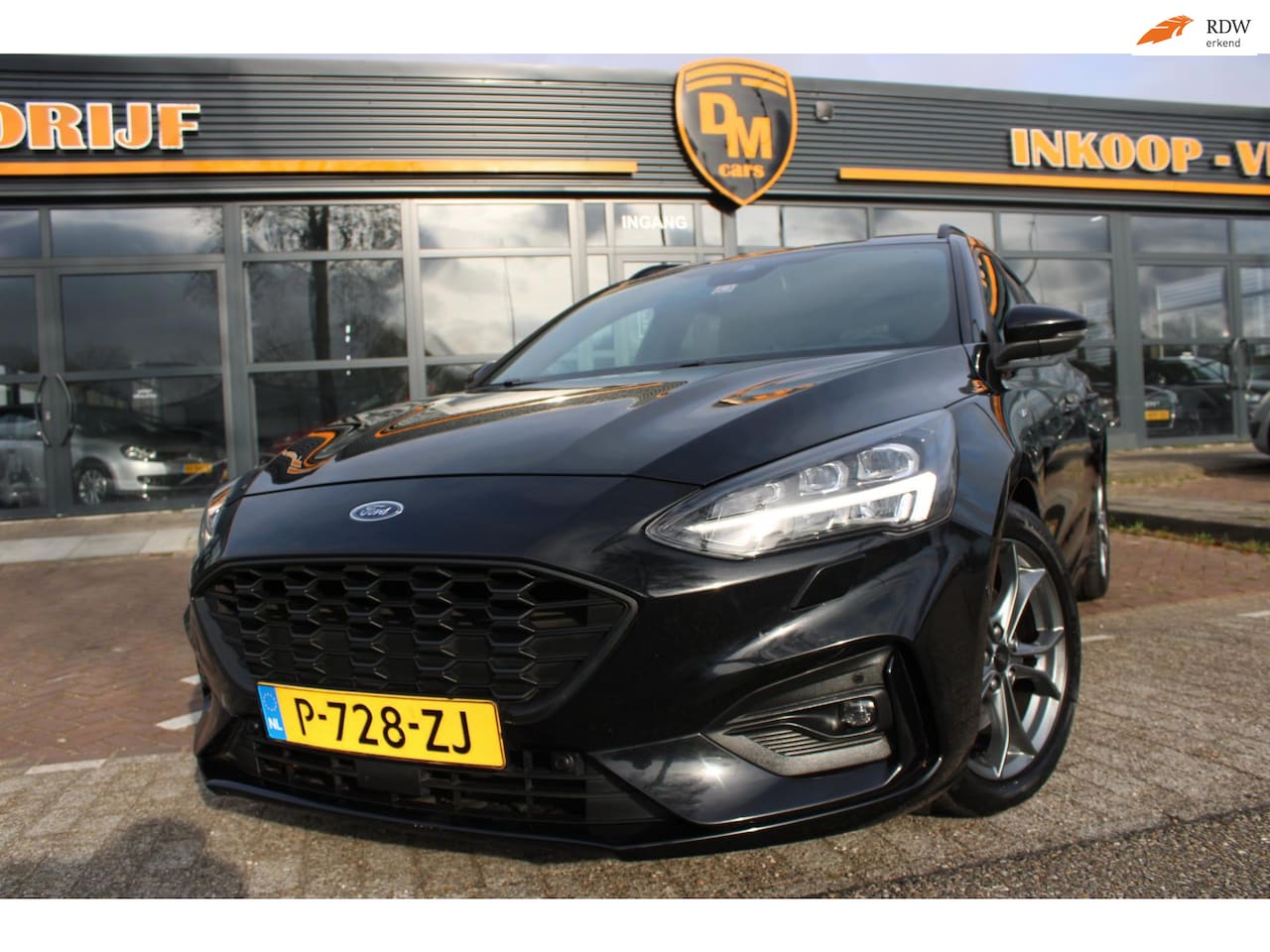 Ford Focus Wagon - 1.0 EcoBoost LED| ST-Line | Line-Assist -Automaat - Navi - AutoWereld.nl
