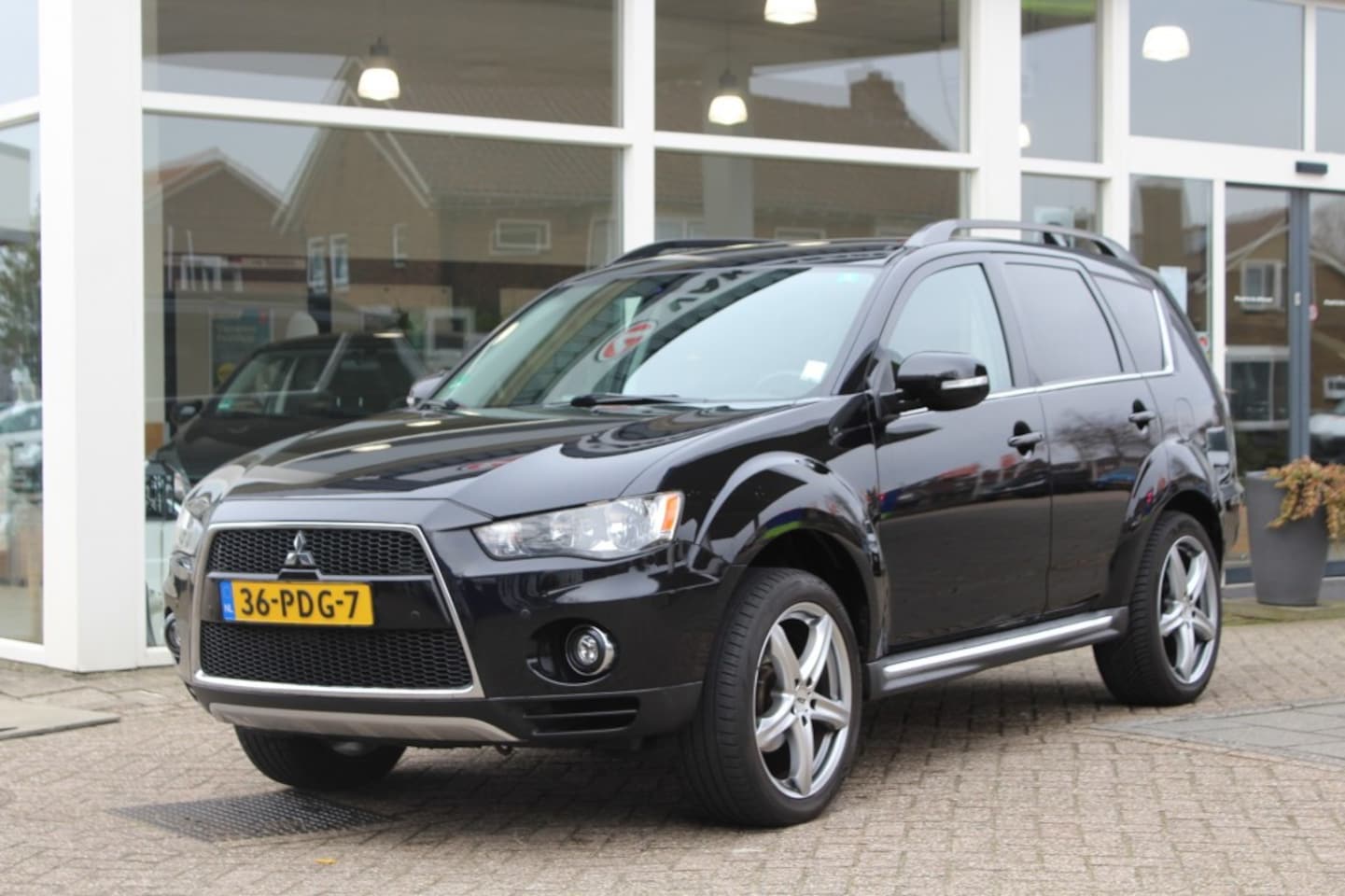 Mitsubishi Outlander - 2.0 Intro Edition 2.0 INTRO EDITION - AutoWereld.nl