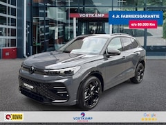 Volkswagen Tiguan - 1.5 TSI e-HYBRID 272 PK R-LINE BLACK-OPTIK PANO-DAK/CAMERA/TREKHAAK/NAVI/CARPLAY