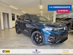 Volkswagen Tiguan - 1.5 TSI e-HYBRID 272 PK R-LINE PANO-DAK/TREKHAAK/HUD/E-KLEP