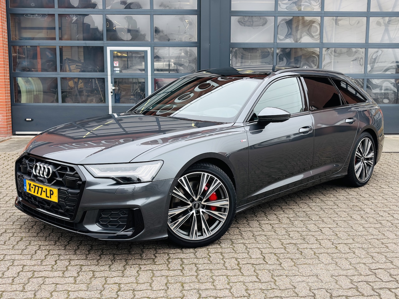 Audi A6 Avant - 55 TFSI e Quattro Pro Line S Competition | Panoramadak | Trekhaak | Head-up display | Assi - AutoWereld.nl