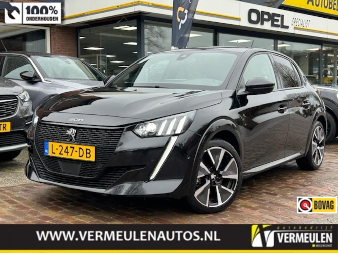 Peugeot e-208 - EV 50kWh 136PK GT Pack + 17"/ Navi/ Clima/ Cruise/ Panorama/ Full-LED/ Camera/ CarPlay/ St - AutoWereld.nl