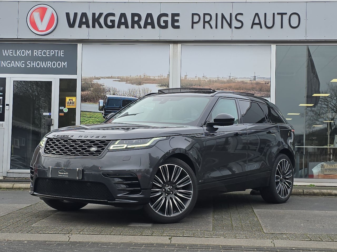 Land Rover Range Rover Velar - 3.0 V6 AWD R-Dynamic HSE |PANO|DEALER ONDERH.|ORIG.NL|NAP|MEMORY 4184 - AutoWereld.nl