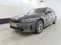 BMW 3-serie Touring - 320i HIGH EXECUTIVE EDITION I SPORTLINE I SCHUIFDAK I LEDEREN BEKLEDING I STOELVERWARMING