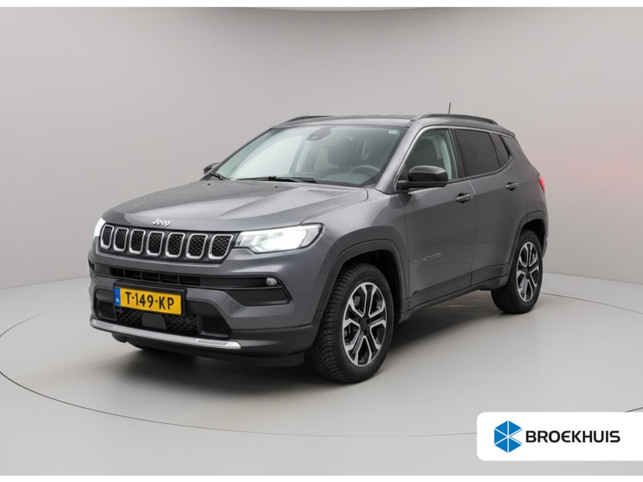 Jeep Compass - 4xe 240 Plug-in Hybrid Electric Limited | Navigatie | Clima | Camera | Cruise Adaptive | D - AutoWereld.nl