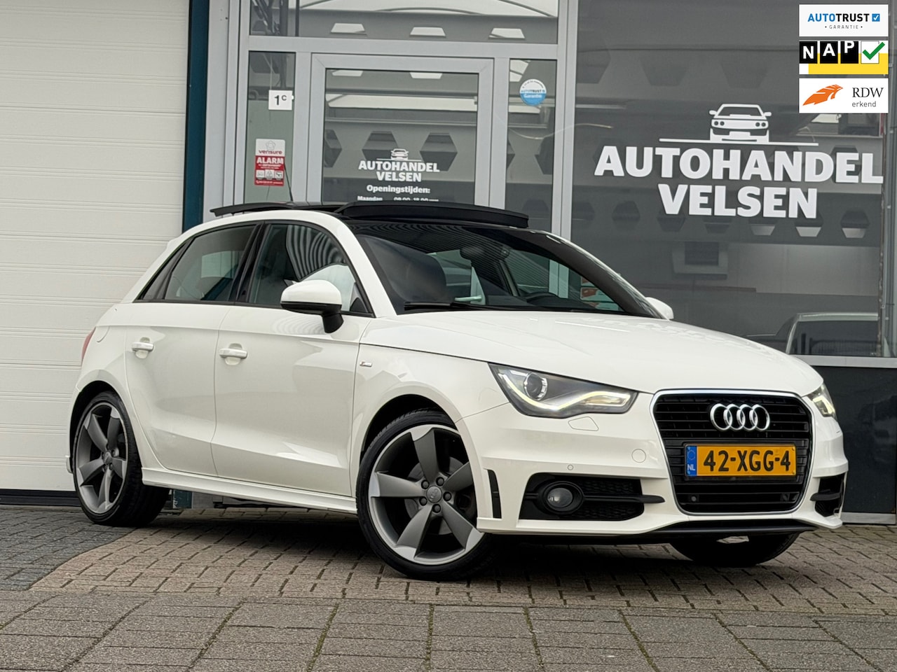 Audi A1 Sportback - 1.4 TFSI Pro S Line Pano Nap - AutoWereld.nl