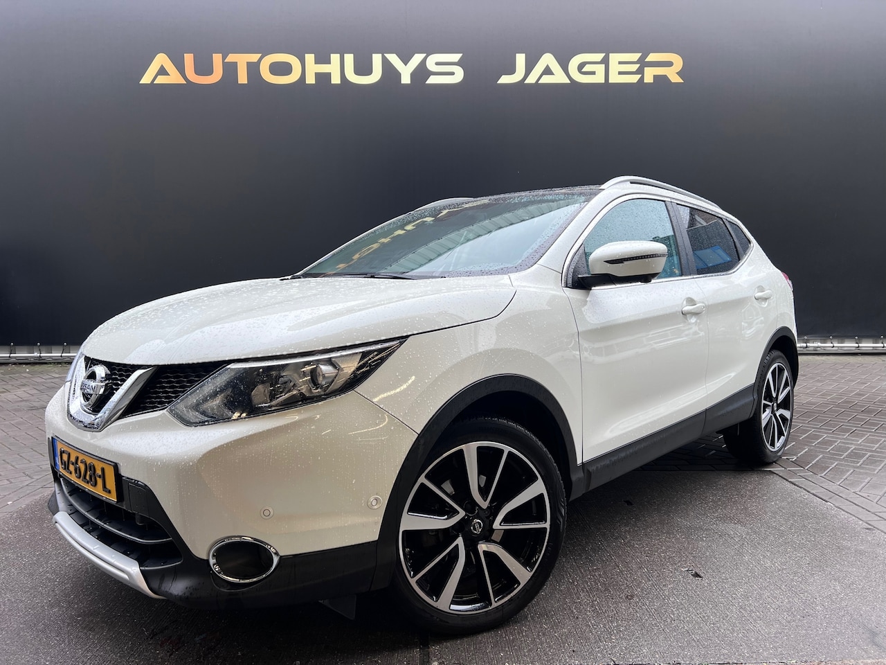Nissan Qashqai - 1.2 Tekna Automaat 360 Camera Leer - AutoWereld.nl