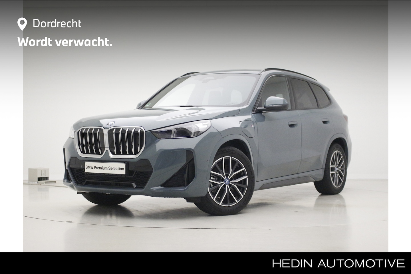BMW X1 - xDrive25e | M-Sport | Panorama | Trekhaak | Voorbereiding Driving Assistant Plus | Privacy - AutoWereld.nl