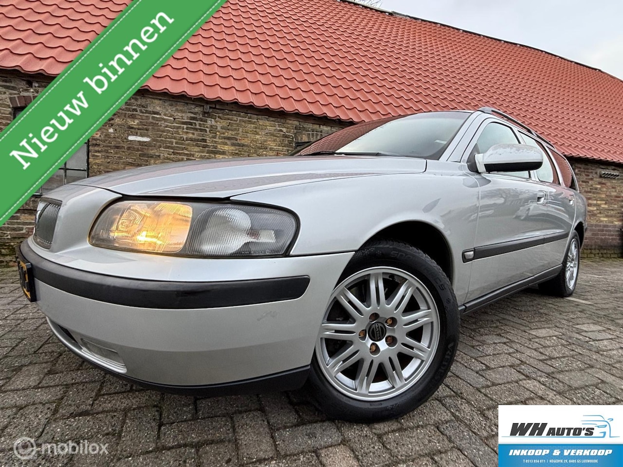 Volvo V70 - 2.4 T Comfort Line 2.4 T Comfort Line - AutoWereld.nl