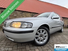 Volvo V70 - 2.4 T Comfort Line