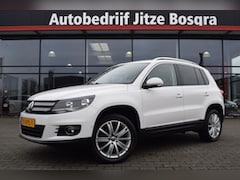 Volkswagen Tiguan - 1.4 TSI Sport&Style ECC | Full Map Navi | Telefonie | Trekhaak | Volledig Onderhouden