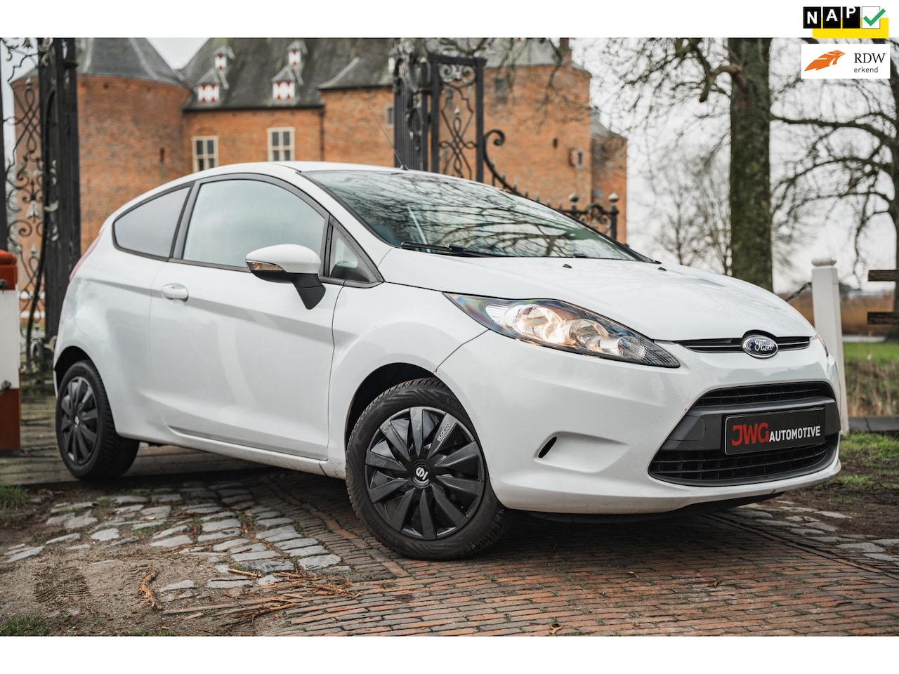 Ford Fiesta - 1.25 Champion RIEM VV/CRUISE/AIRCO/ELEK RAMEN - AutoWereld.nl