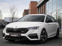 Skoda Octavia Combi - 1.4 TSI 245pk RS iV PHEV Business Pano Keyless Ambiente Verlichting Park Assist