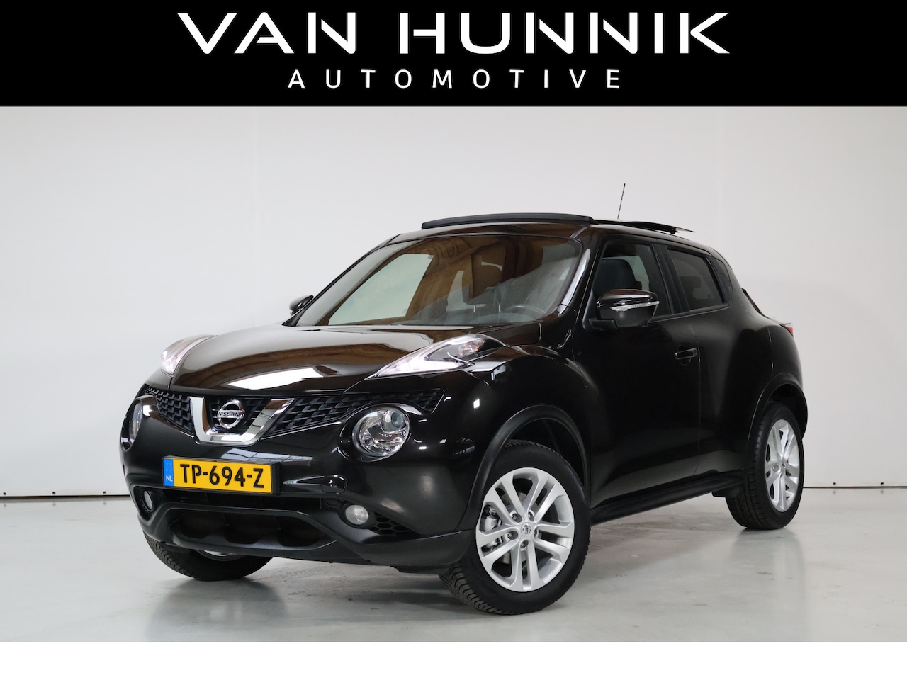 Nissan Juke - 1.6 Tekna | 360cam | Pano | Trekhaak | Automaat - AutoWereld.nl