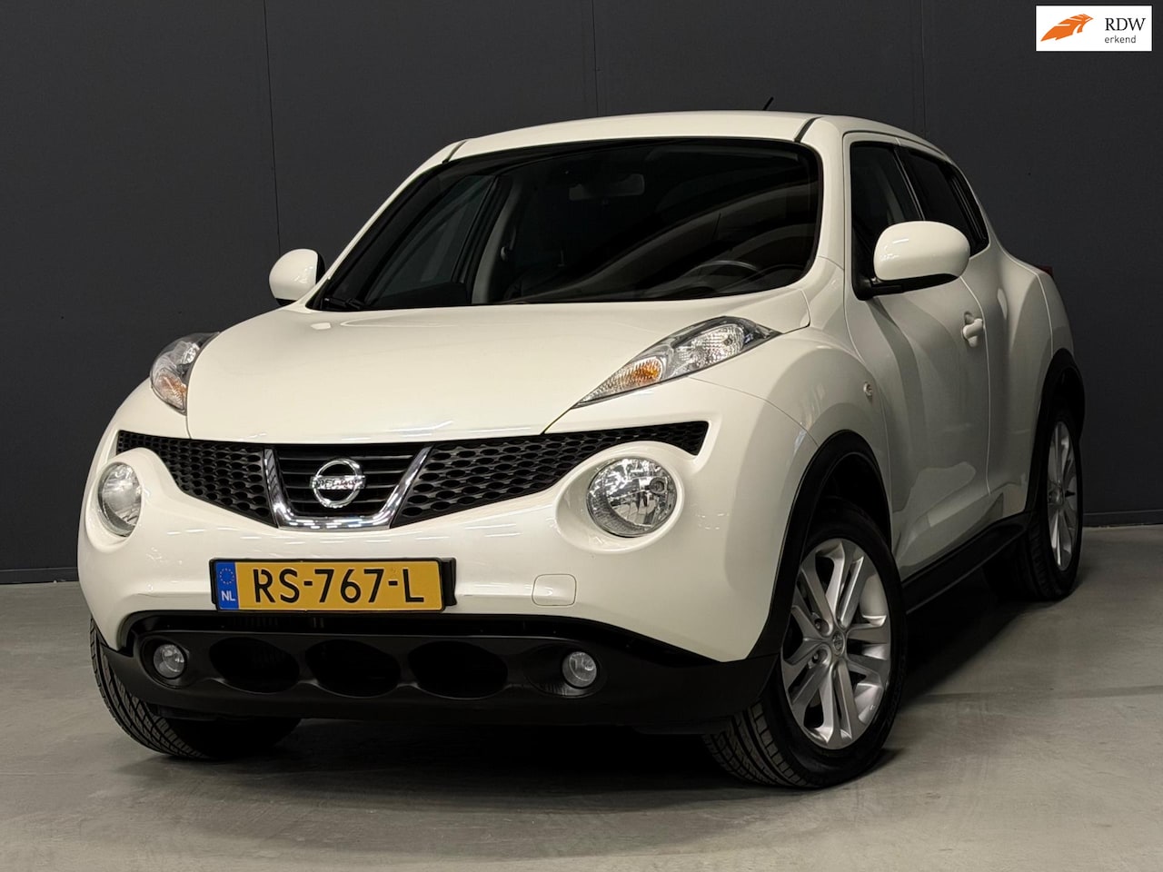 Nissan Juke - 1.6 DIG-T Tekna All-Mode AUTOMAAT KEYLESS-ENTRY&GO/LEDER/CAMERA/NAVI | KEURIGE AUTO ! - AutoWereld.nl