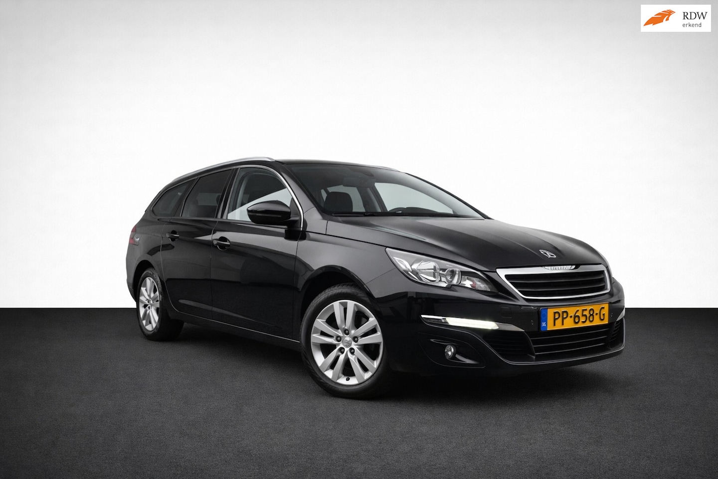Peugeot 308 SW - 1.2 PureTech Blue Lease Premium 1.2 PureTech Blue Lease Premium - AutoWereld.nl
