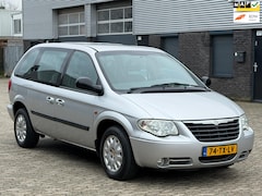 Chrysler Voyager - 2.4i SE Luxe 7persoons CLIMA CRUISE PDC NIEUW APK
