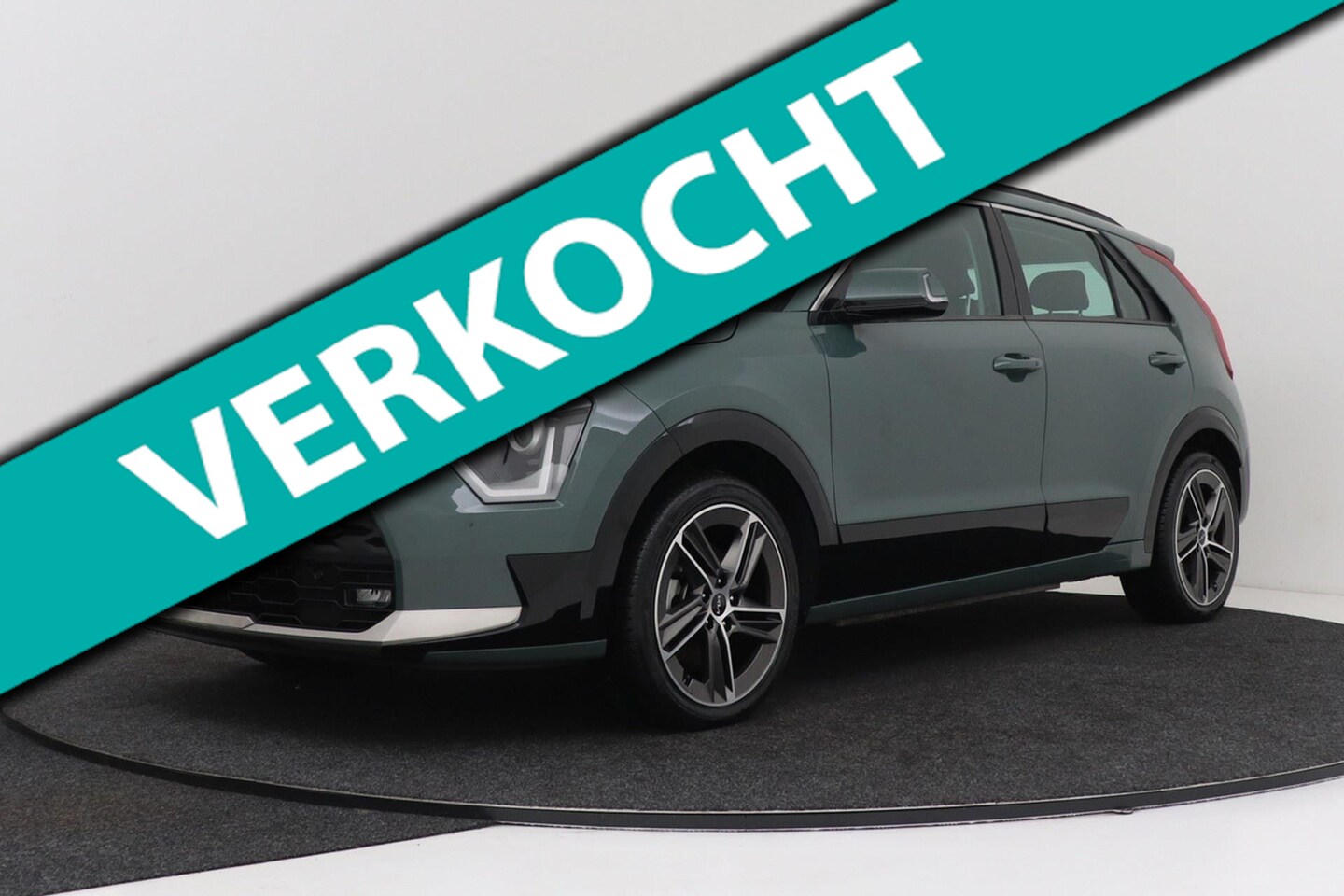 Kia Niro EV - DynamicLine 64.8 kWh | Org NL | 32.000 KM | 18" Velgen | Adap. Cruise | Keyless | CarPlay - AutoWereld.nl