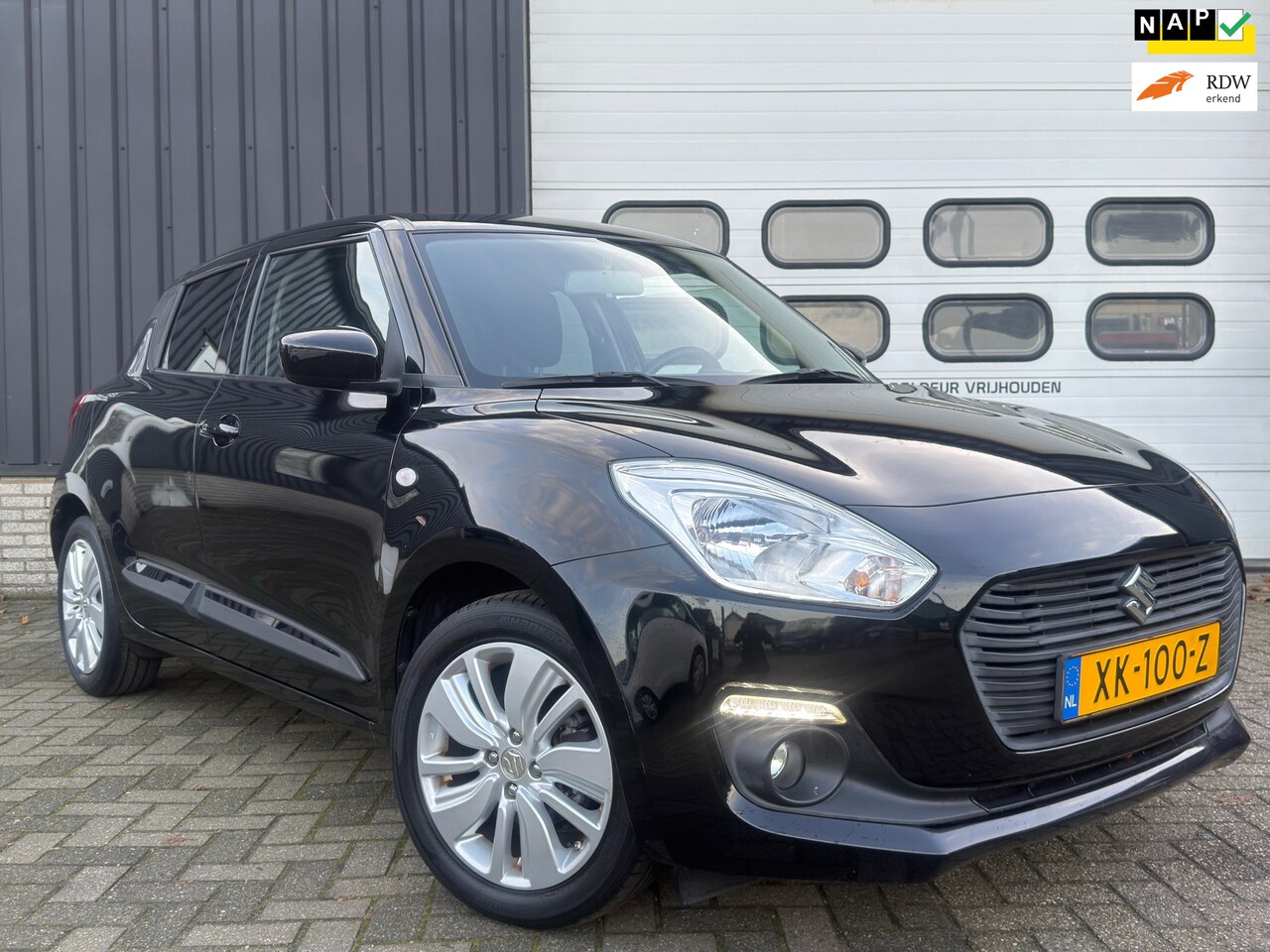 Suzuki Swift - 1.2 Select/1e eigenaar/5drs/airco/camera/lm velgen - AutoWereld.nl
