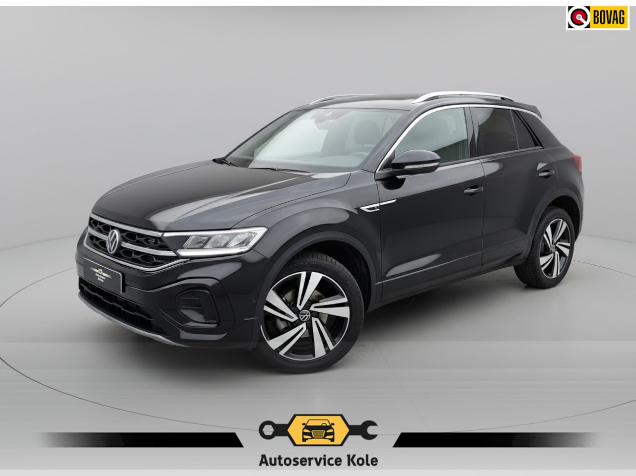 Volkswagen T-Roc - 1.0 TSI R-Line * Panorama * Adaptieve Cruise Control * Carplay * - AutoWereld.nl