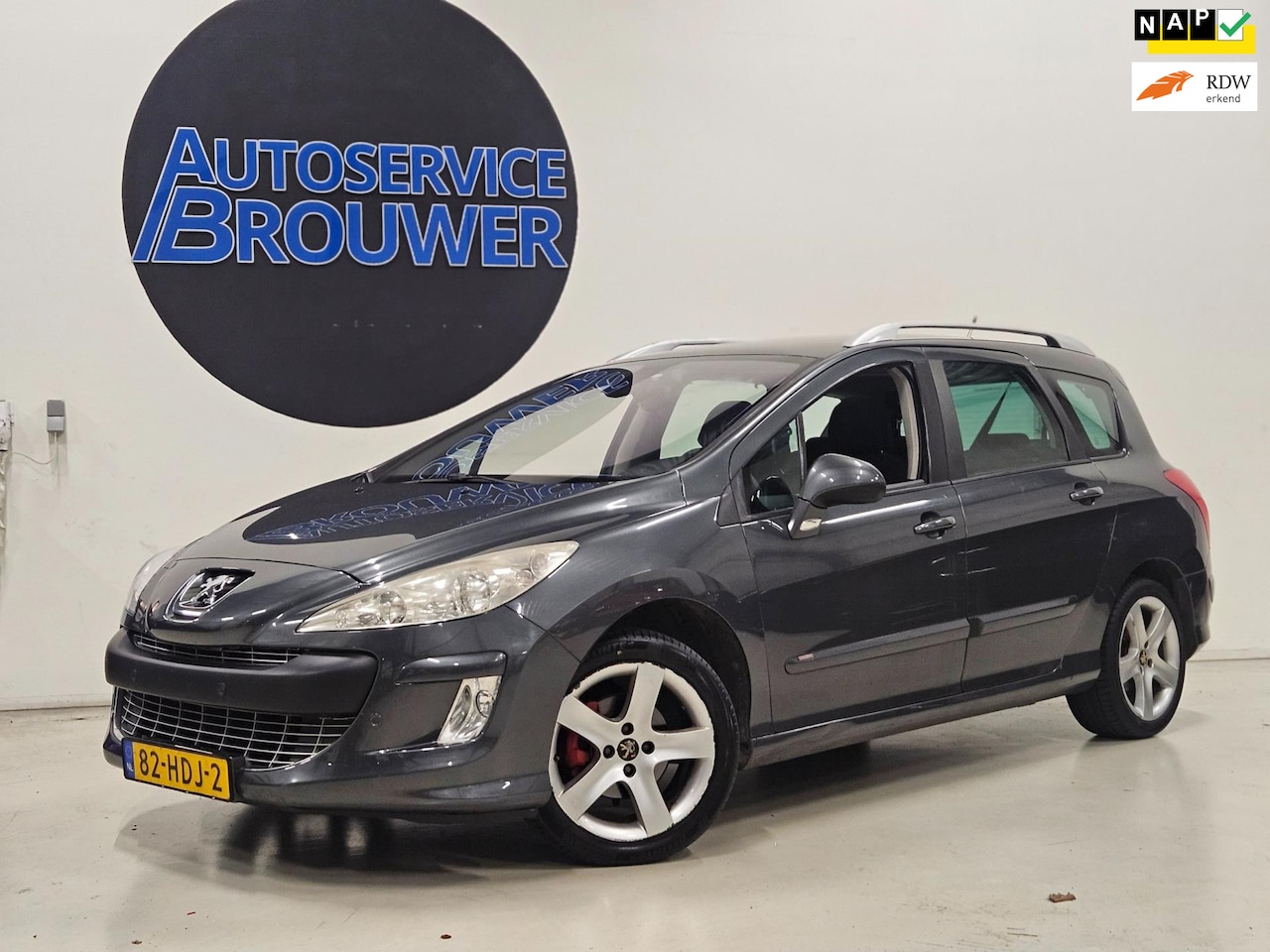 Peugeot 308 SW - 1.6 VTi XT Panoramdak Airco - AutoWereld.nl