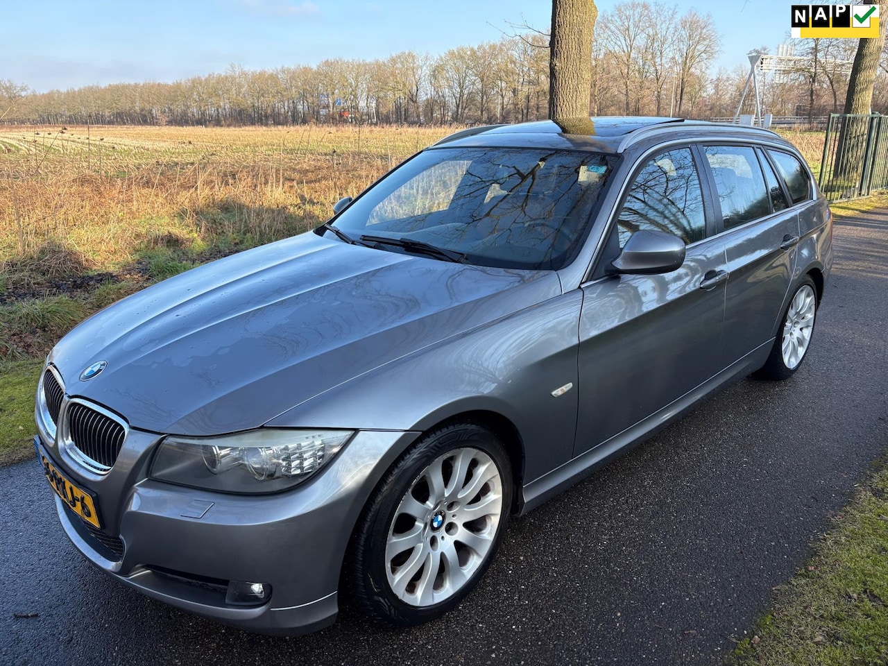 BMW 3-serie Touring - 320d Efficient Dynamics Edition Luxury MOTOR TIKT/Leer - AutoWereld.nl