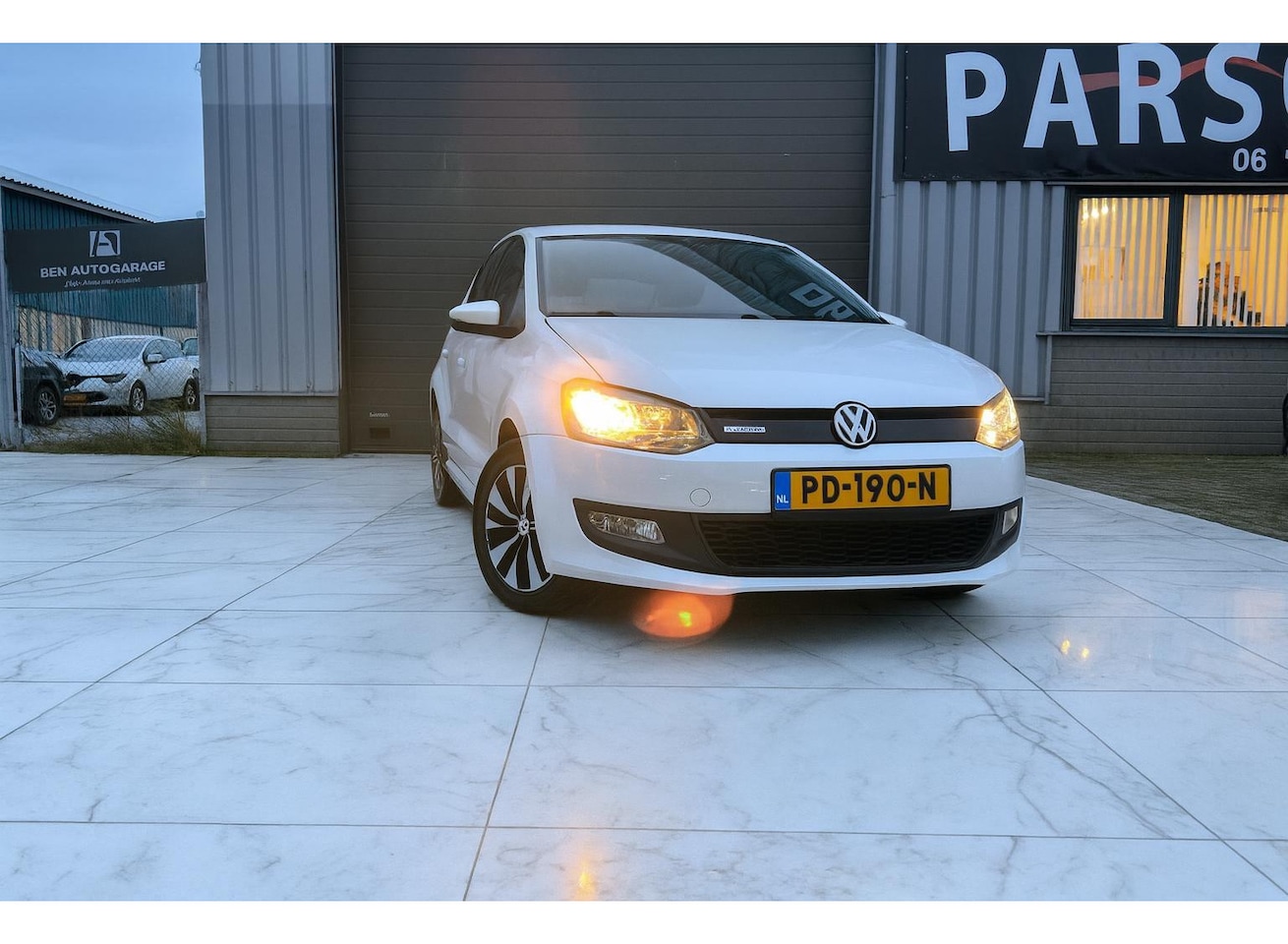 Volkswagen Polo - 1.0 BlueMotion Edition Airco/Carplay/Navi - AutoWereld.nl