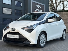 Toyota Aygo - CABRIO / CRUISE CONTR / AIRCO / NAVI / CAMERA