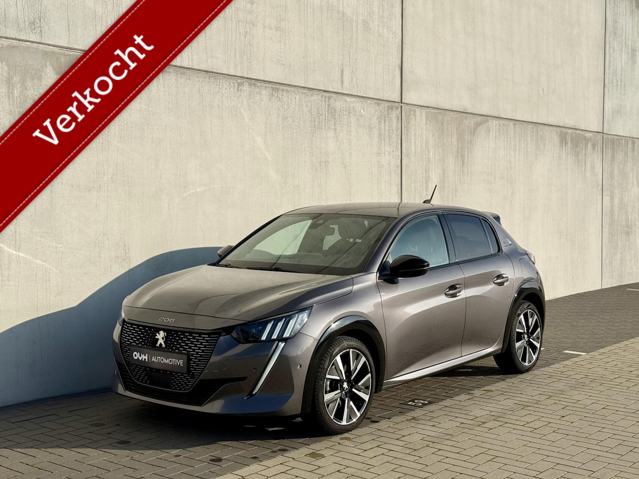 Peugeot 208 - 1.2 GT line | pano | virtual | stoelvw massage - AutoWereld.nl