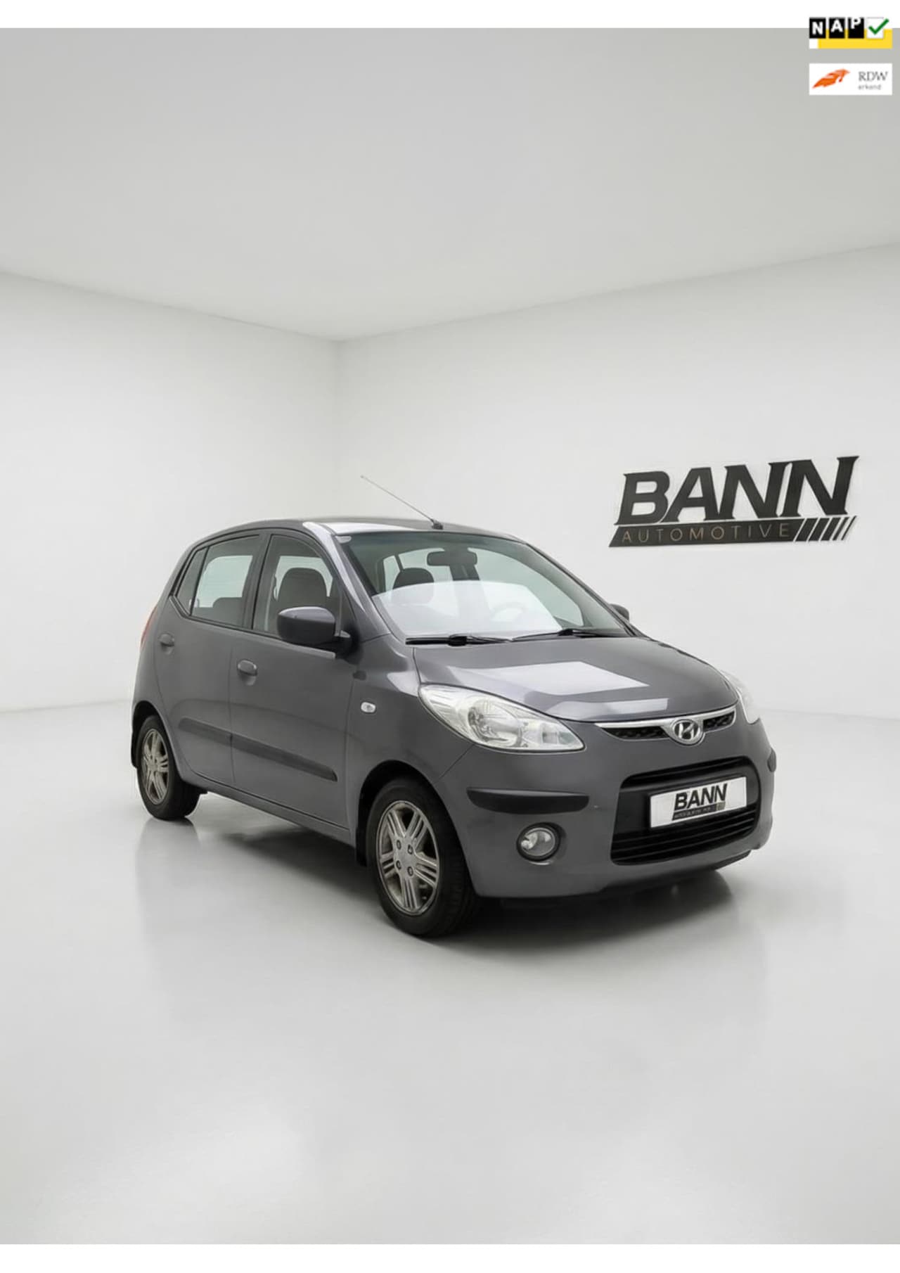 Hyundai i10 - 1.25i i-Catcher| zeer lage KM| Airco | NAP - AutoWereld.nl