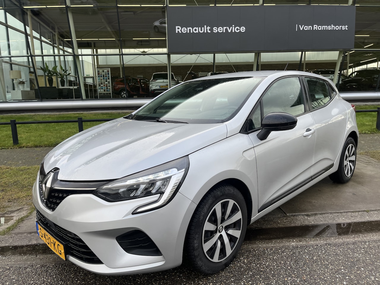 Renault Clio - 1.0 TCe 90 Equilibre / Apple Carplay - Android Auto / Airco / Cruise / Navi / - AutoWereld.nl
